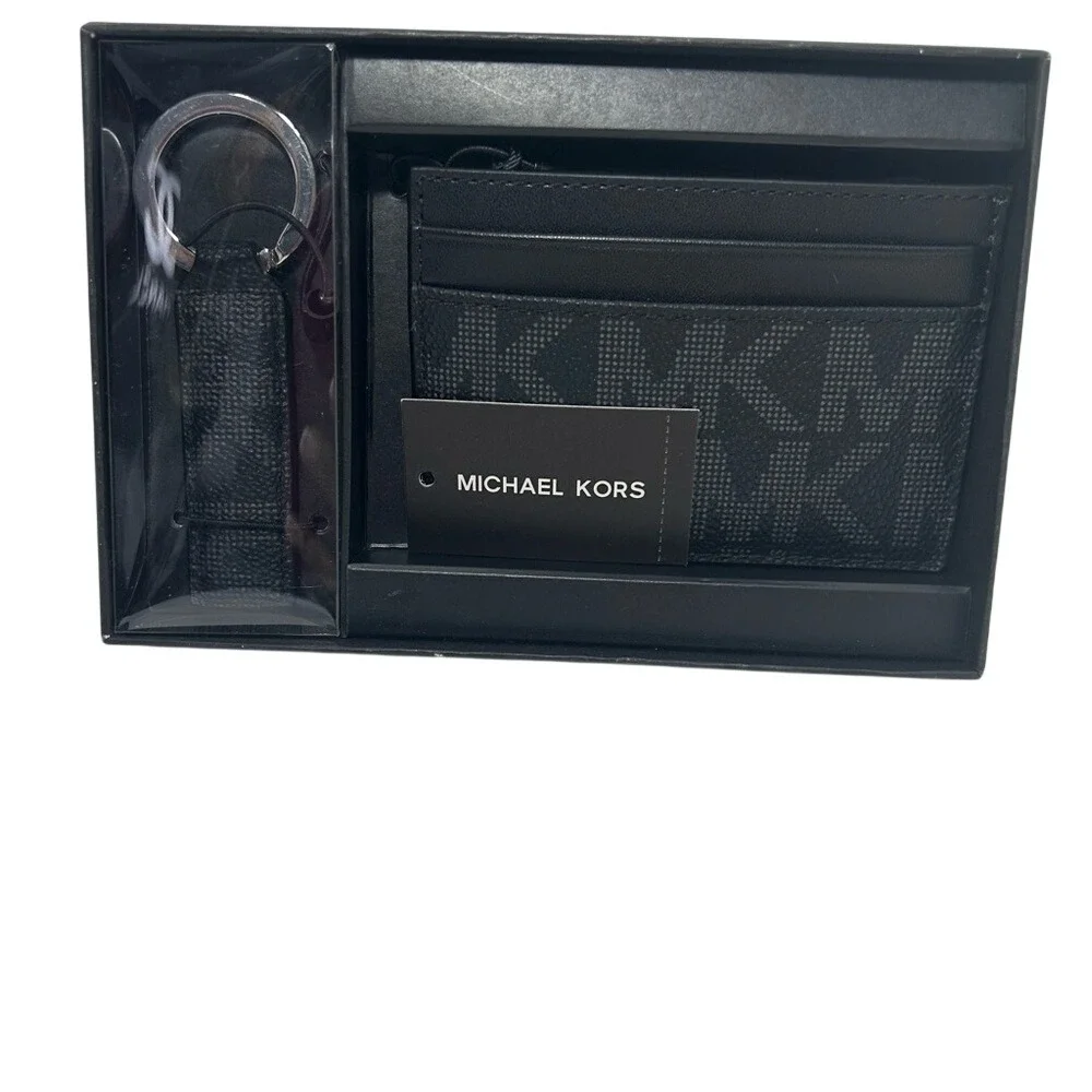 Michael Kors Mens Card Case and Keychain‎ Gift Set Black Signature